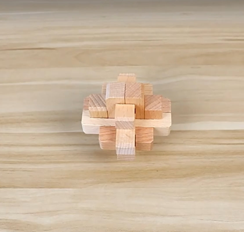 3D Wooden Puzzle (Level 4)