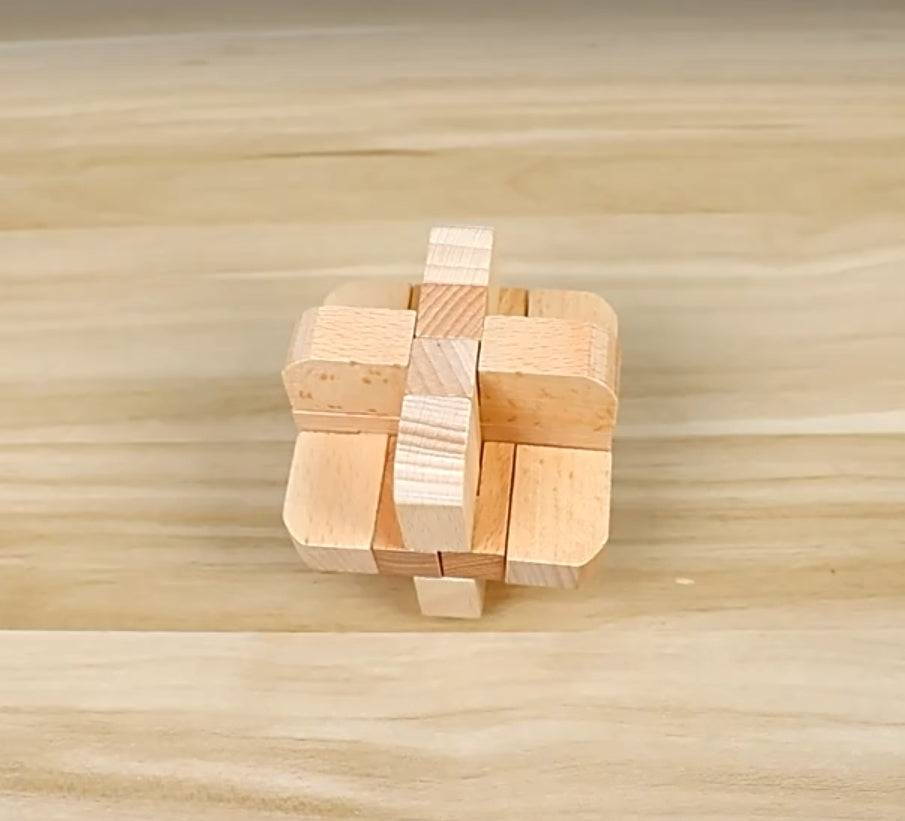 3D Wooden Puzzle (Level 4)